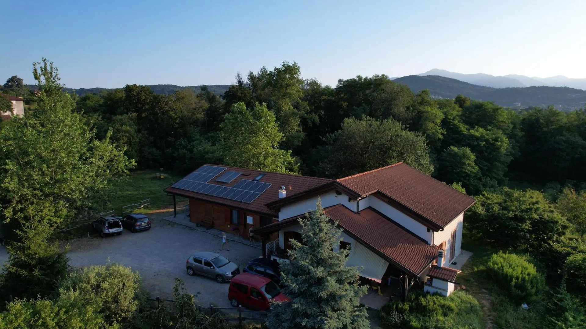 Agriturismo Bio Apipoli Montano Lucino